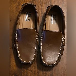 Izod Burney loafers. Size:Men’s 8m.